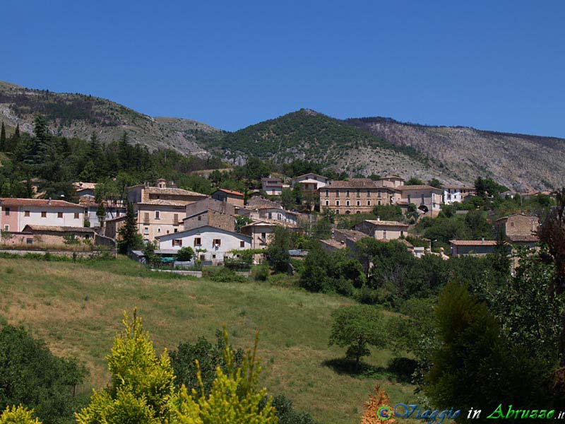 16-P6206125+.jpg - 6-P6206125+.jpg - Panorama della frazione Beffi.