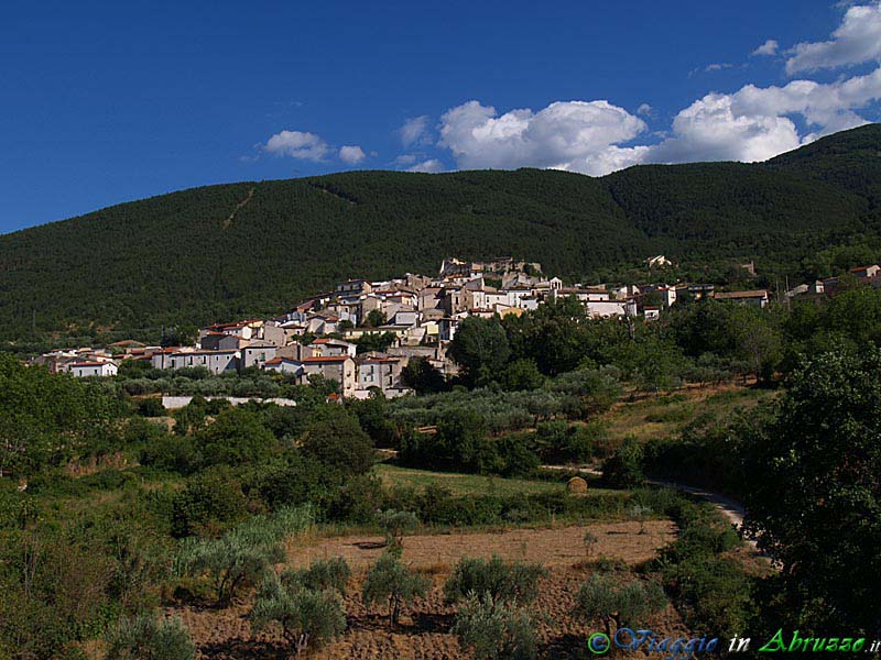 02-P7256968+.jpg - 02-P7256968+.jpg - Panorama del borgo.