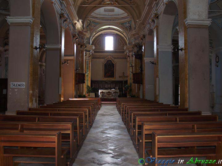 08-P8029018+.jpg - 08-P8029018+.jpg - La chiesa di S. Maria della Pace (XVII sec.).