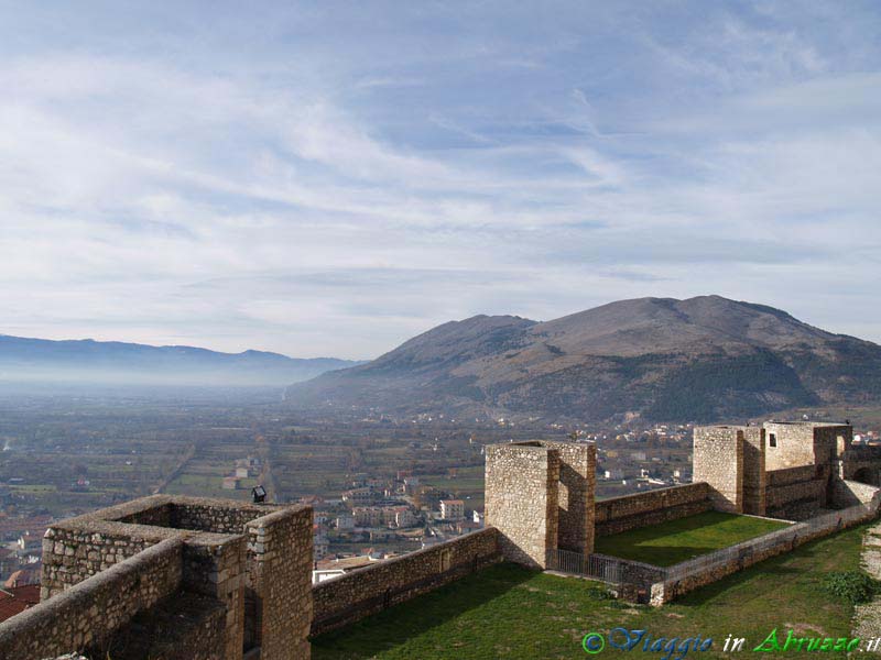 35_PC070361+.jpg - 35_PC070361+.jpg - Panorama dal castello Piccolomini.