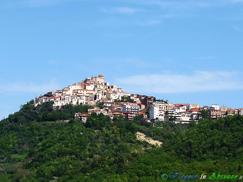 03-P4203353+.jpg - 03-P4203353+.jpg -  Panorama del borgo.
