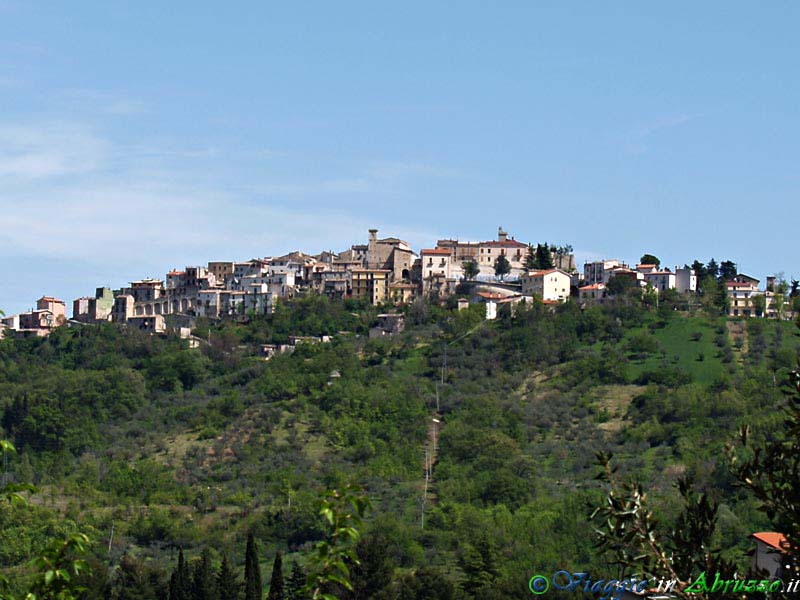 02-P4203334+.jpg - 02-P4203334+.jpg - Panorama derl borgo.