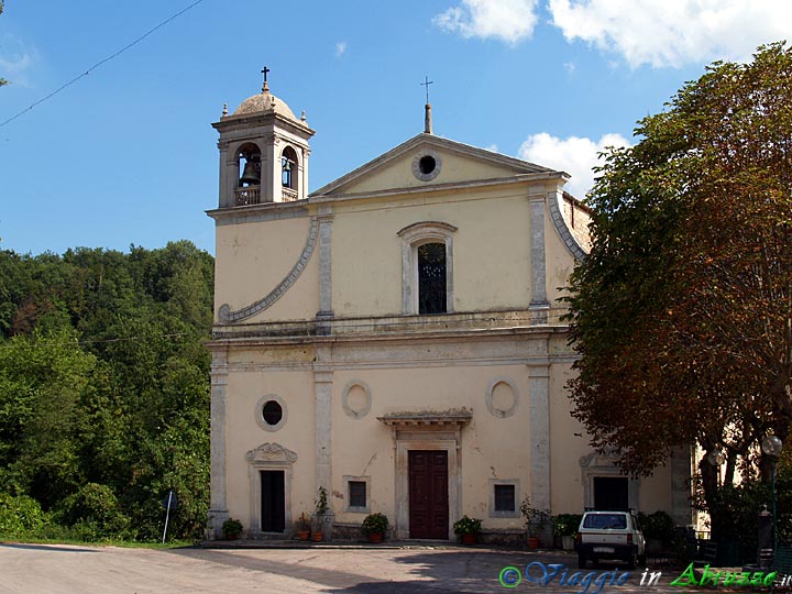 03-P8229473+.jpg - 03-P8229473+.jpg - Il Santuario della "Madonna del Carpineto", situato nell'antico 'Rione dei Ceramisti'.