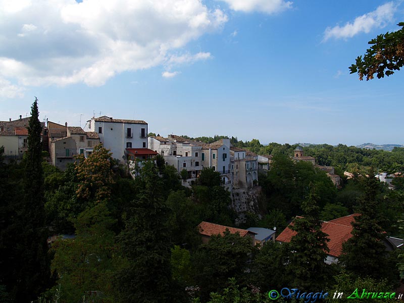 04-P8229504+.jpg - 04-P8229504+.jpg - Panorama dell'antico borgo.