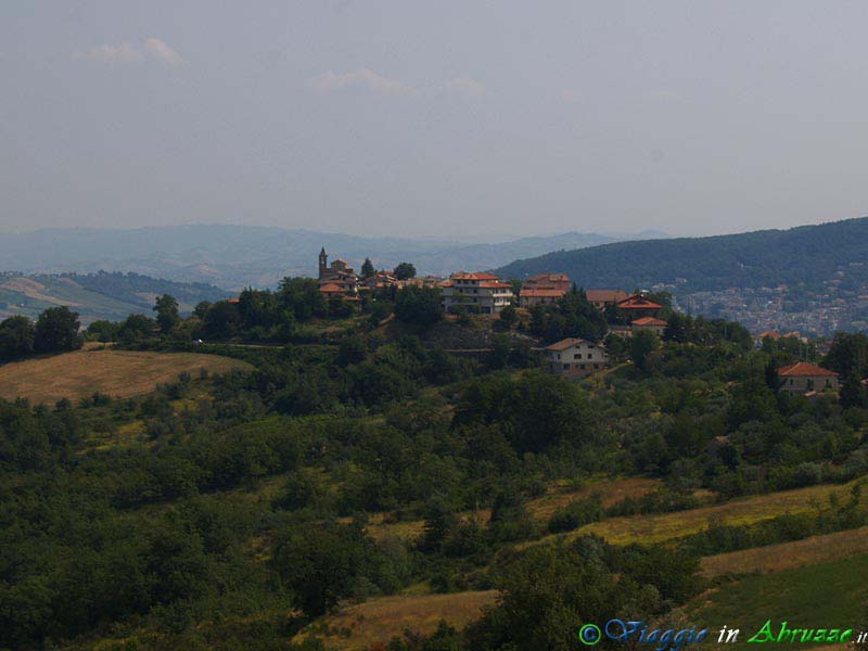 01-P7134066+.jpg - 01-P7134066+.jpg - Panorama del borgo.