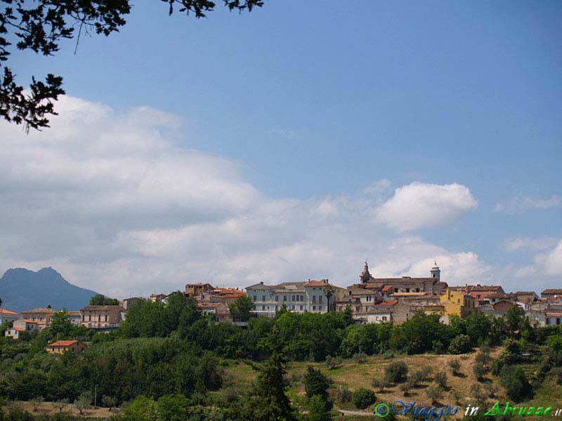 02-P5259680+.jpg - 02-P5259680+.jpg - Panorama del borgo.
