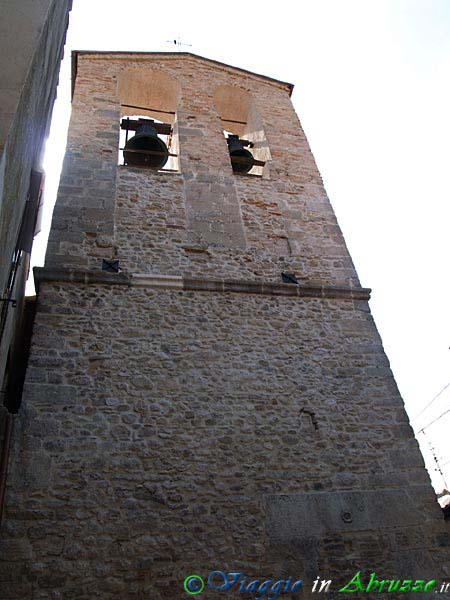 04-P5259706+.jpg - 04-P5259706+.jpg - Il campanile della chiesa di S. Stefano.