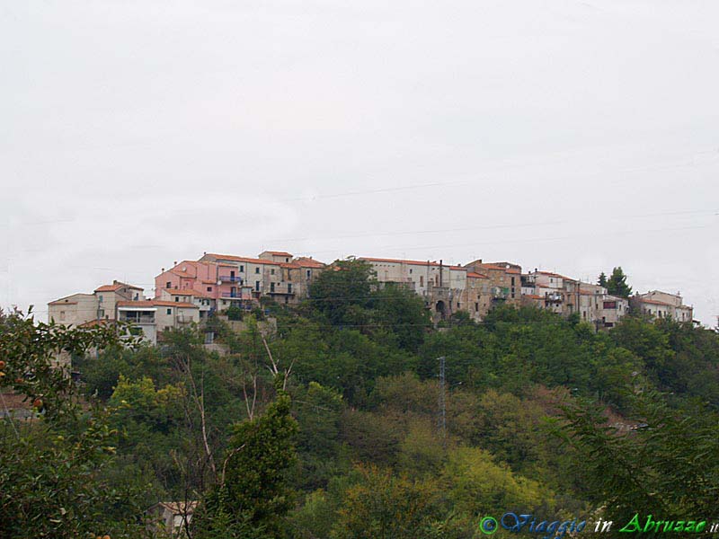 01-P9141188+.jpg - 01-P9141188+.jpg - Panorama del borgo.