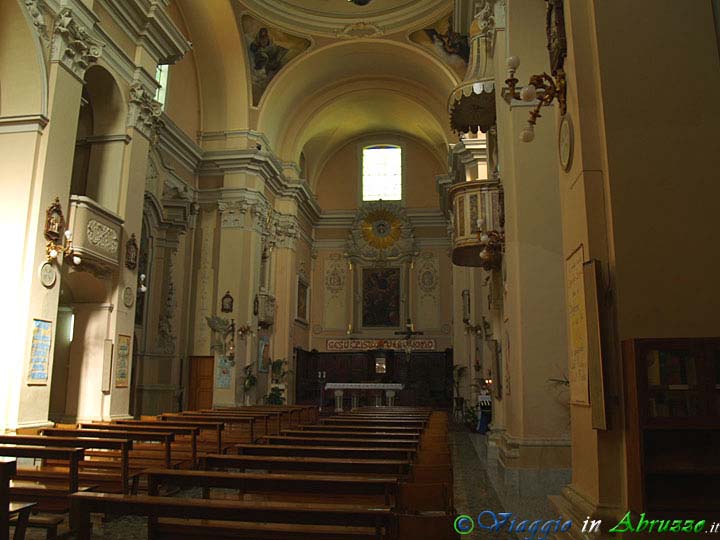04-P3312940+.jpg - 04-P3312940+.jpg - La chiesa di S. Antonio Abate.