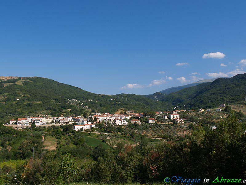 01-P7165169+.jpg - 01-P7165169+.jpg - Panorama del borgo.