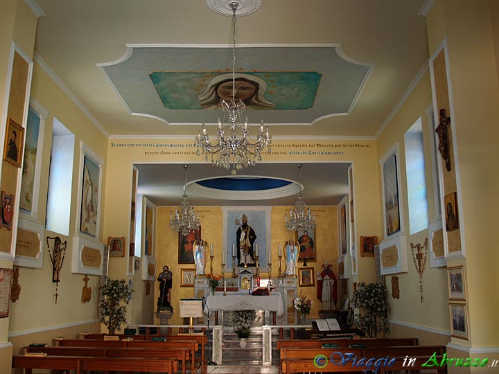 13-P5167601+.jpg - 13-P5167601+.jpg - La chiesa di S. Egidio.