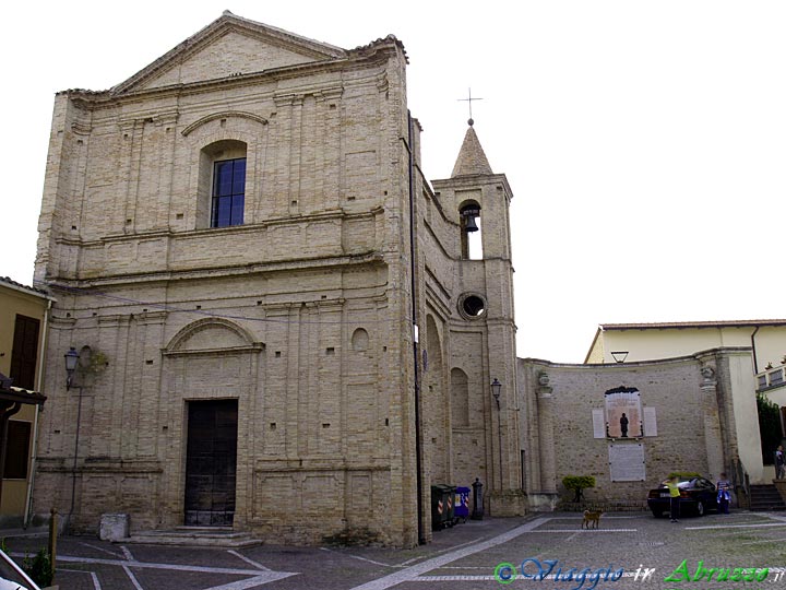 08-P5127245+.jpg - 08-P5127245+.jpg - La chiesa di S. Biagio.