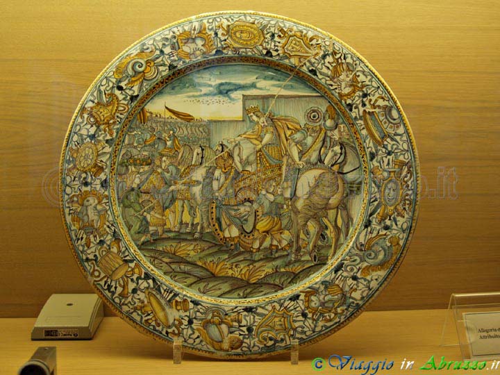 26-P4013599+.jpg - 26-P4013599+.jpg - Museo della Ceramica di Castelli.