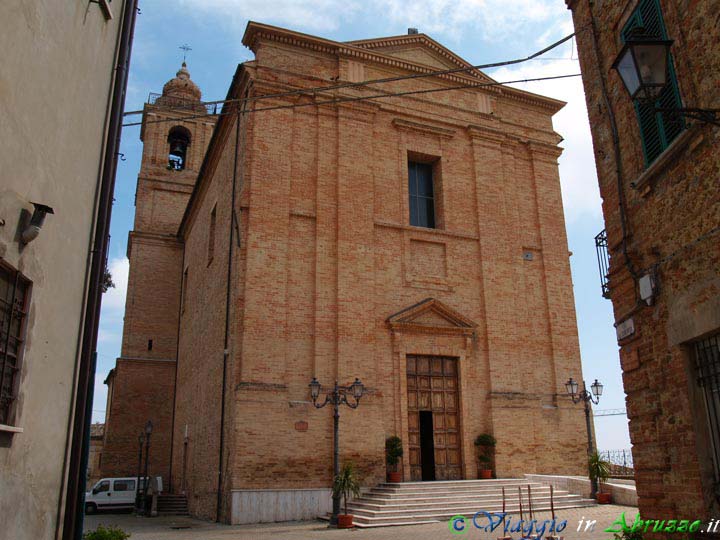 06-P5025436+.jpg - 06-P5025436+.jpg - La chiesa di S. Cipriano e S. Giustina.
