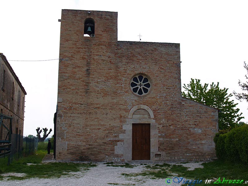 17-P5066483+.jpg - 17-P5066483+.jpg - L'antica chiesa di "S. Maria ad Vicum" (X sec.).