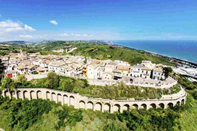 In seguito all’evento franoso, è stato rafforzato il sistema di monitoraggio del territorio che coinvolge sensori geotecnici e rilevamenti satellitari. Q