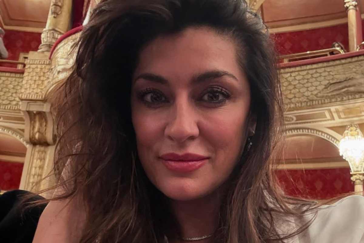 titolo studio elisa isoardi 